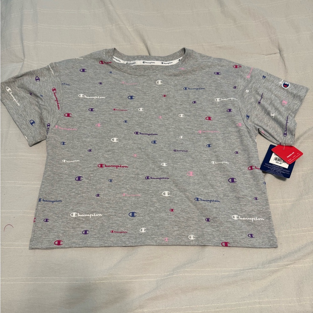 🦋 Small champion cropped top. NWT 🦋